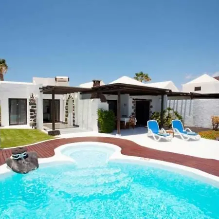Appartement Playa Blanca Sleeps 6 Pool Wifi *