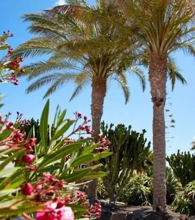 Playa Blanca Sleeps 6 Pool Wifi